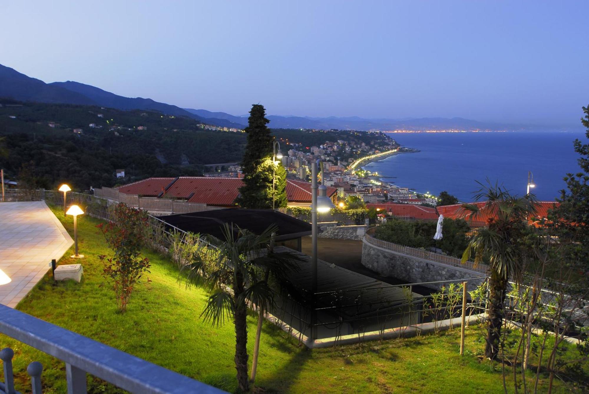 Residence Villa Beuca Cogoleto Ngoại thất bức ảnh